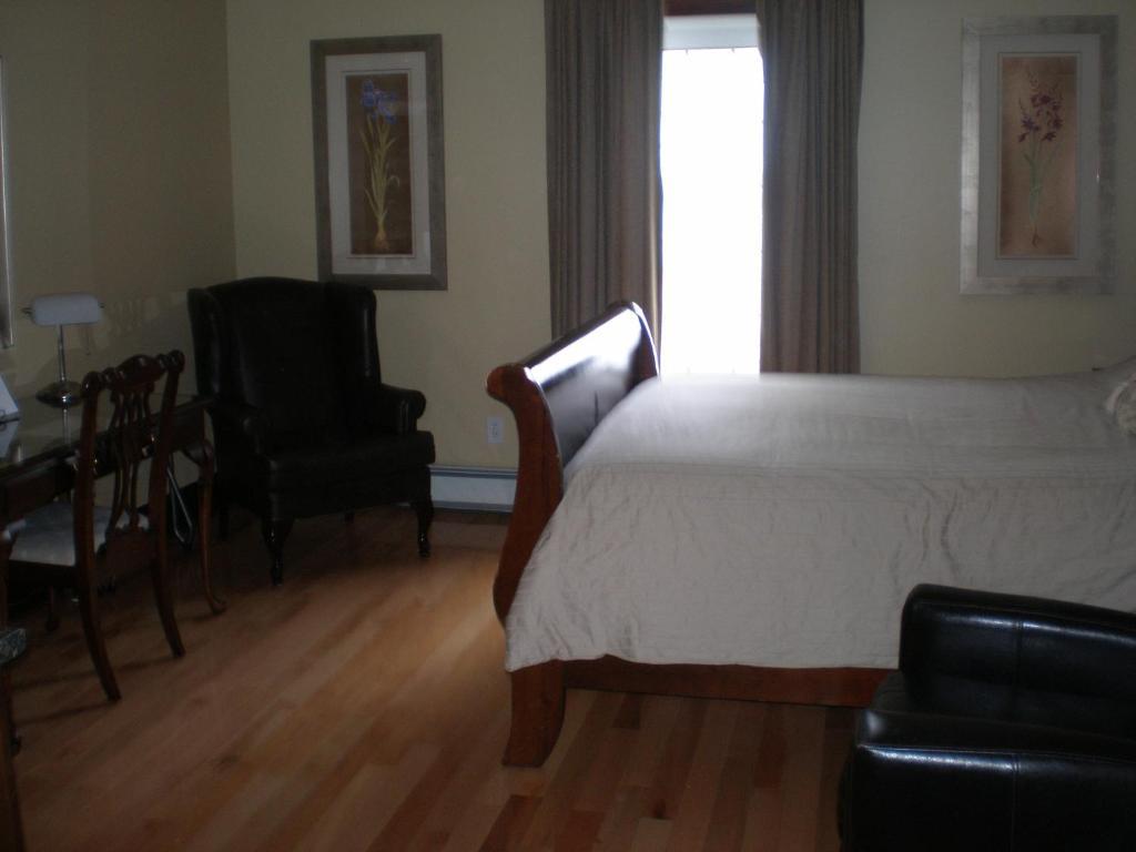 Spanish Bay Inn, Canada 
シドニー 部屋 写真