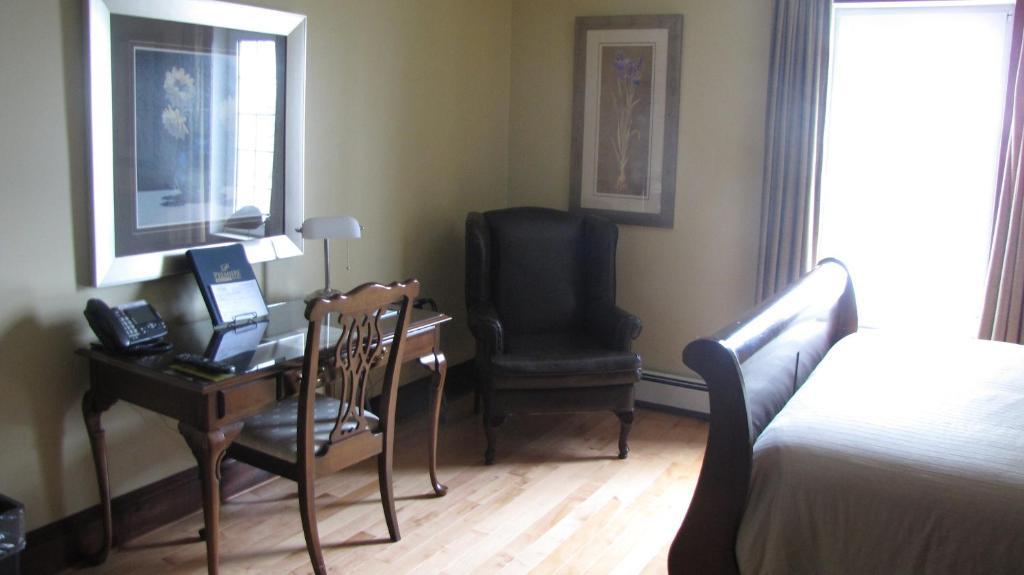 Spanish Bay Inn, Canada 
シドニー 部屋 写真